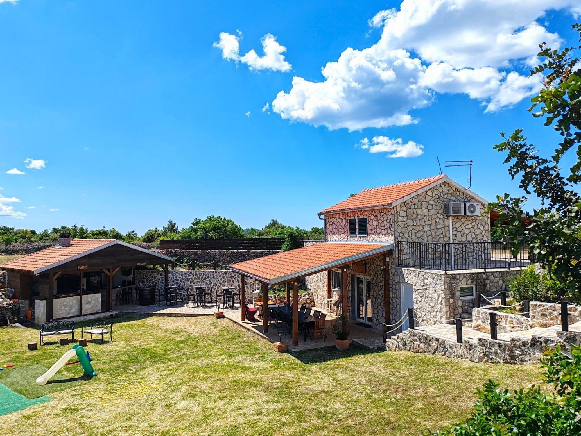 Holiday Home Juli With Jacuzzi Σίμπενικ Εξωτερικό φωτογραφία